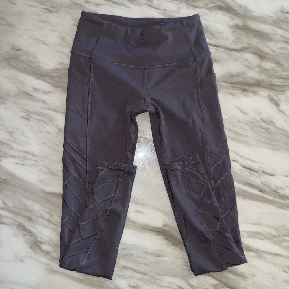 Victoria Secret Sport purple lilac leggings with mesh detailing #vs Size XS